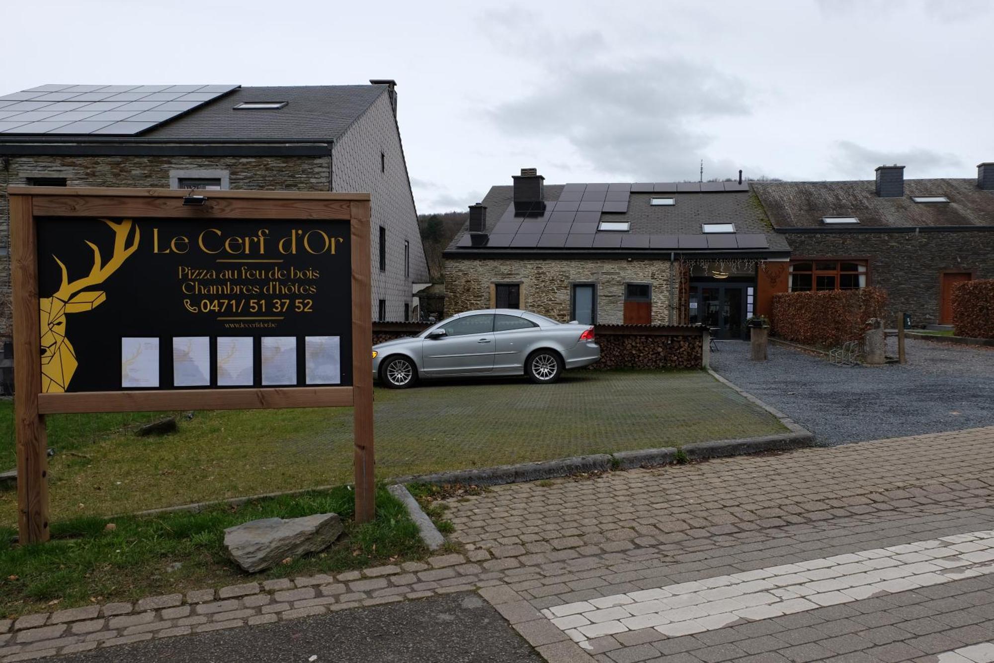 Le Cerf D'Or Hotel Herbeumont Eksteriør billede